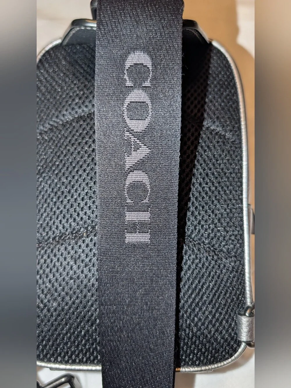 Coach Track Pack 14 Crossbody Sling Bag Metallic Ash Silver CP141 VGUC